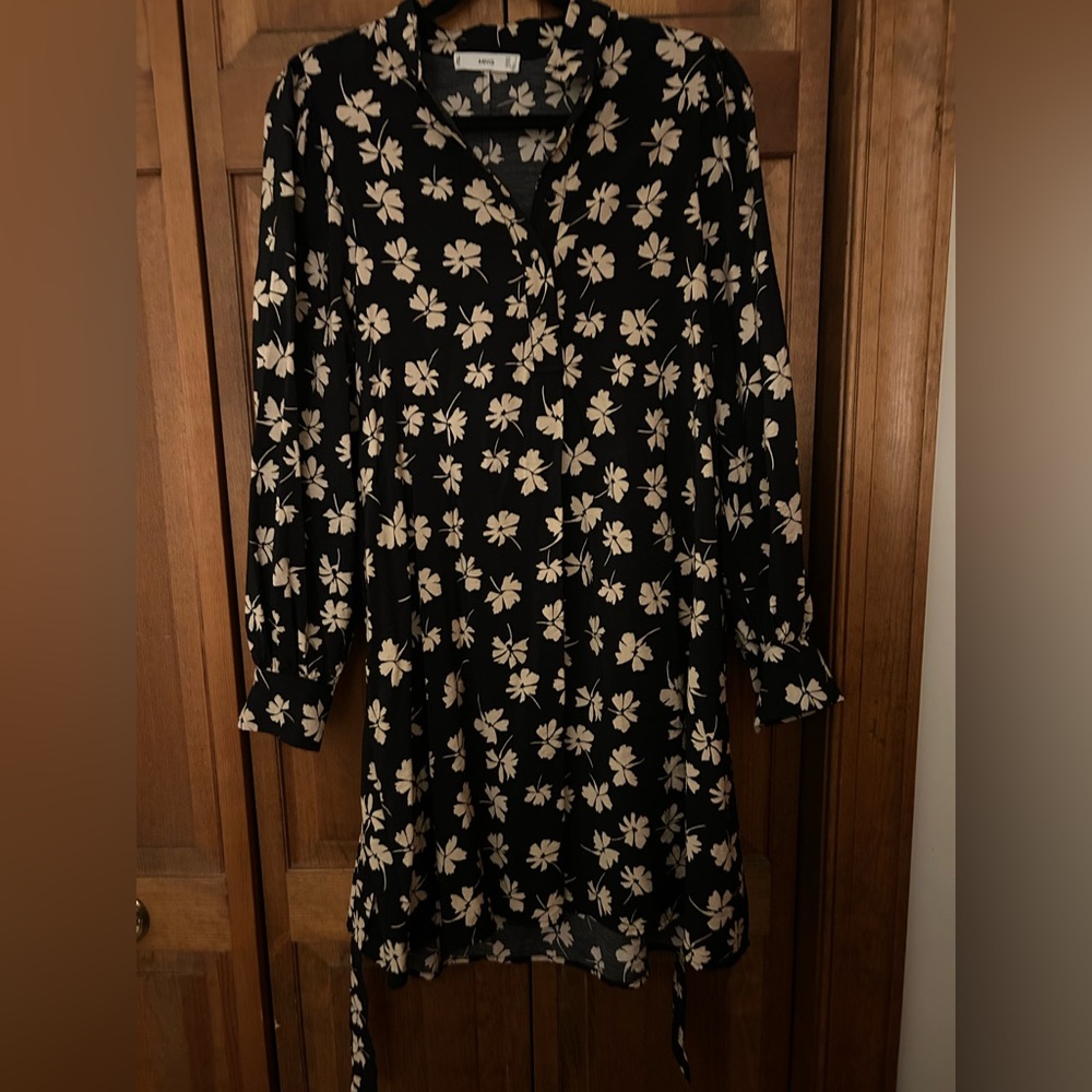 MNG Women's S Boho/Bohemian Beachy Hippie Cottagecore Black & Tan Floral Dress